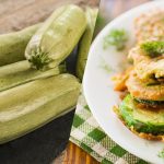 الكوسة في هذا الخليط هي أول ما يتم حذفه من الطاولة: 3 وصفات رائعة الكوسة في هذا الخليط هي أول ما يتم حذفه من